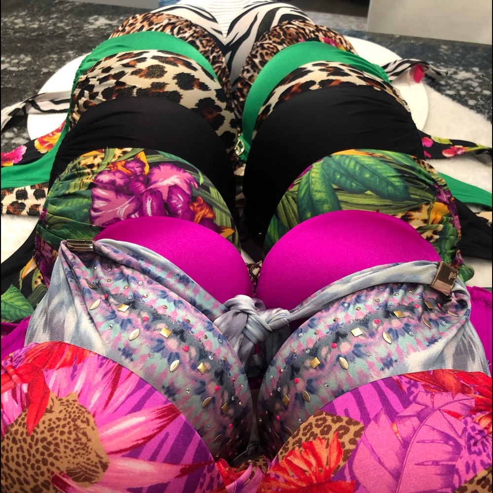 Exposure shot of all my VS bikini bombshells 34D and matching bottoms
